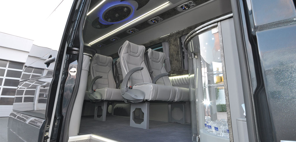 Luxus VIP Van